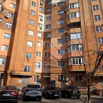 Продам 2ком в Центре ЖК 1