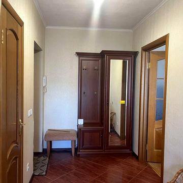 Здам 1-кімнатну квартиру з меблями та технікою