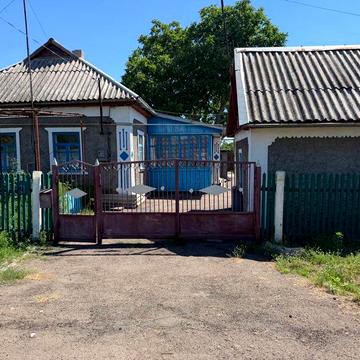 Продається дім на станціі Камʼяний міст
