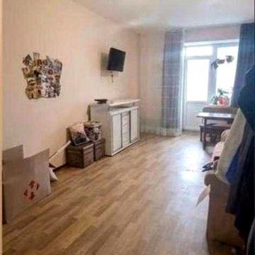 Продаж 1-кімнатної квартири в Малодолинському, 34 м², ремонт, меблі