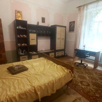 1 кімнатна квартира вул.Листопадового Чину.15000грн.