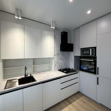 Продаж! Двухкімнатна квартир 85м2 р/н Пивзавод вул.Соборна,348