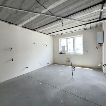 2кім квартира 72м2,з ремонтом пвд чистову,газ