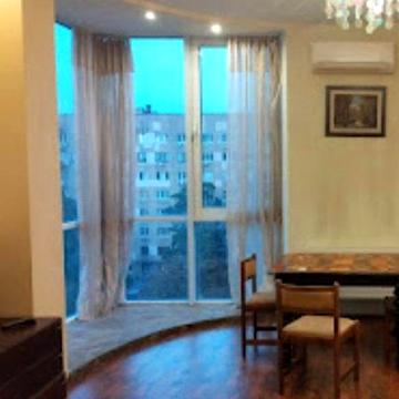 Сдам 2-х комн.кв м.23Августа,Пр.Науки.