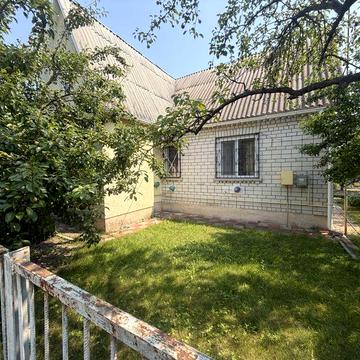 Продаж заміського будинку Требухів