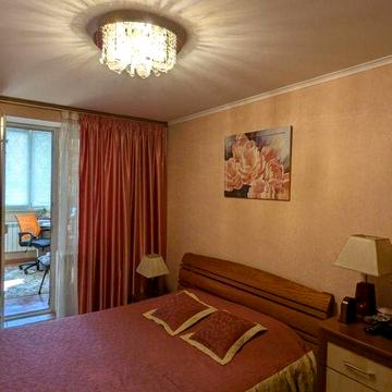 Продам 4 кімнатну квартиру з ремонтом на Бреуса Програми Ваучер (791-557)