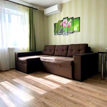 Оренда квартири, м. Лісова 10хв, Черчилля 93, ТЦ Даринок