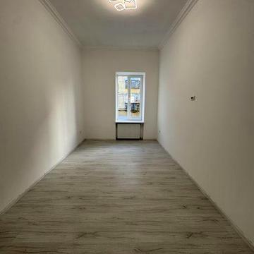 Продаж квартири в центальній частині міста