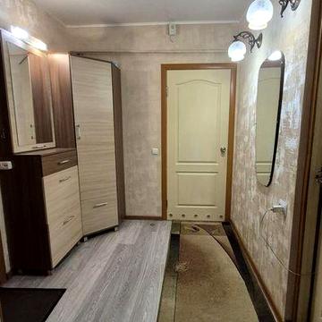 Сдам 2 комнатную , 8000 гр