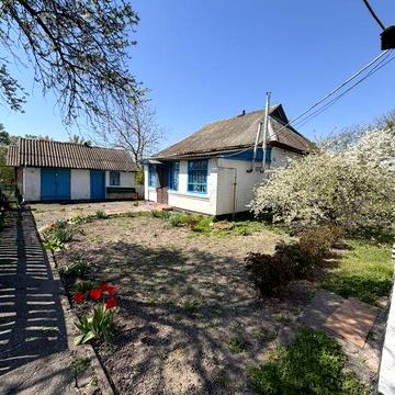 Продаж цегляного будинку в селі Ярешки  Київської області