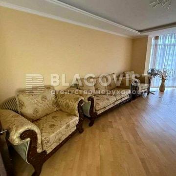 Продаж 3х кімнатної квартири Здановської Юлії 58а Ломоносова Голосіївський Університетське містечко ЖК Лікоград