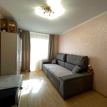 Продам 1 к. квартиру, с.м. Харківська, вул. Вербицького, 14 А