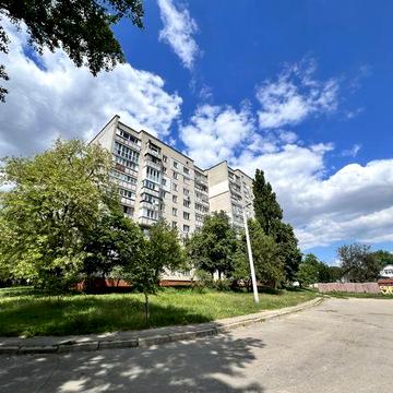 Затишна 1-кімнатна квартира в цегляному будинку будинку ( Нива) ЖК Нива