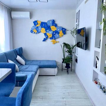 Продам 3-кімнатну кв.,зупинка Героїв України