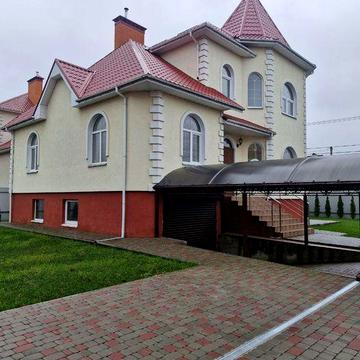 Будинок в Броварах