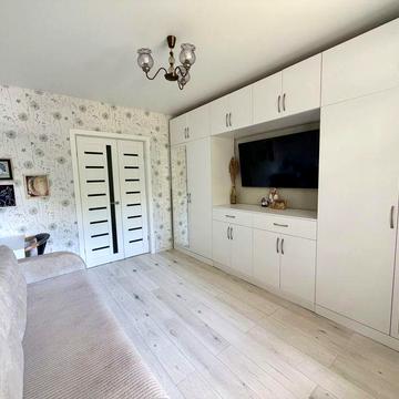 Продам двокімнатну квартиру з автономним електроопаленням