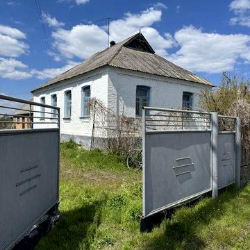 Продам будинок смт.Рокитне