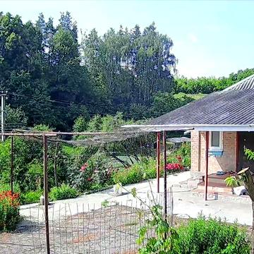 Продам цегляний будинок хата еко двір сільське господарство земля