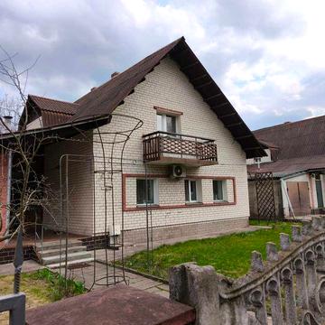 Продам Цегляний будинок для великої родини | Баня, гараж, 5 соток | Славутич