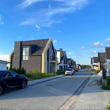 Коттеджный городок Villaggo , дом 135кв.м., Белогородка хозяин