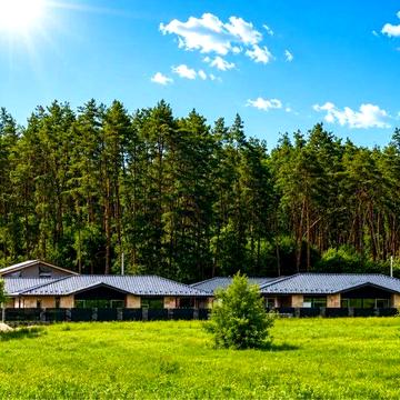 Сучасний будинок біля лісу в Блиставиці — 115 м², 6,5 соток