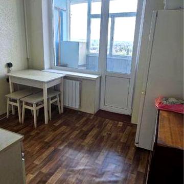 Продажа 1к. квартири 36 кв2, вул. Симиренка 12 Б