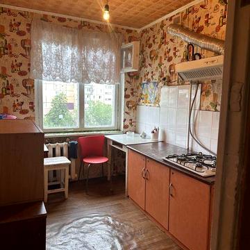 Оренда 2 кімнатноі квартири на Зарічному