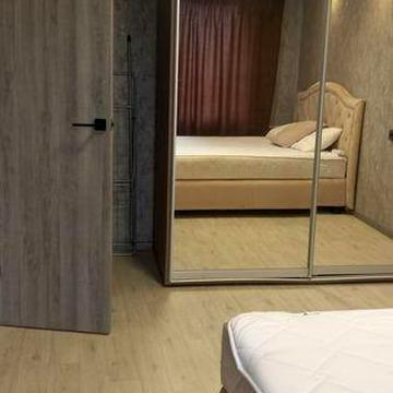 Сдам 1к.кв.5/5 30м² ул.М.Грушевского р-н Жека "ОСЕЛЯ".