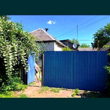 Продам садибу в с. Заводи + земельна ділянка