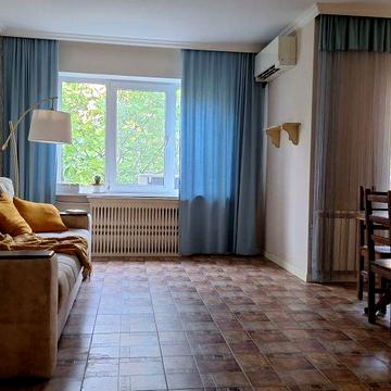 5-ти комнатная квартира, Варненская