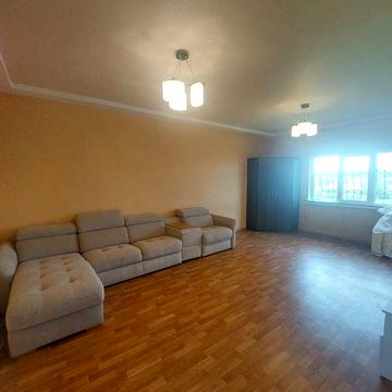 Сдам! Дом. Большая Даниловка. 180 м². Жилая улица. Для семьи.