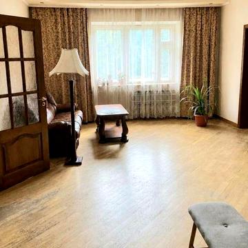 М.Холодная Гора, продам 3ех комн.кварт.,ул.Дудинская 9,Hg11
