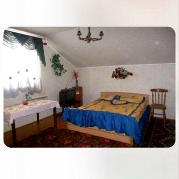Русанівські сади, центр, 1 к.кв.- студія приватної садиби.