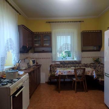 Оренда будинку в центрі