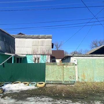 Продам чвстину будинку