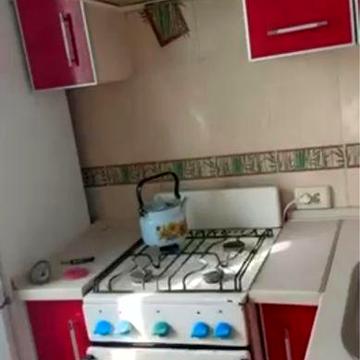 Сдам квартру салтовка метро студенчнская