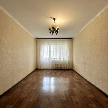 Продам 1 кімнатну НЕ МАЛОСІМЕЙКА