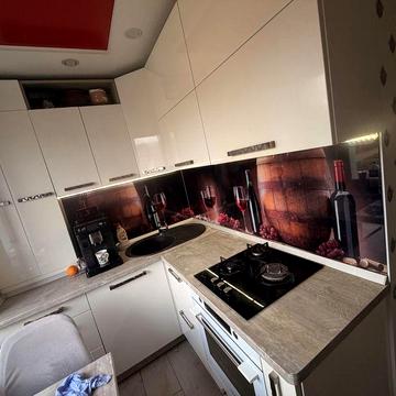Продам квартиру в самому центрі Криничок
