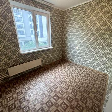 Продам трикімнатну квартиру. Пр.Центральний/6Слобідська