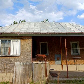 Продам будинок зі всіма зручностями  в селі Гориця