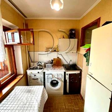 Продаж 1 кімн кварт біля м.Лівобережна Сверстюка \ Окіпної\ Дніпровськ