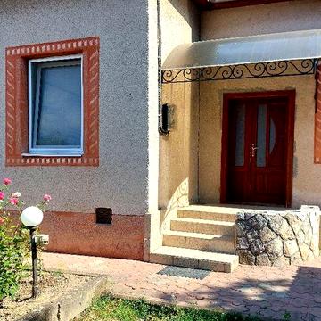 Здам будинок в оренду в м.Берегове Закарпаття..