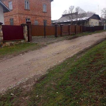 Продаж житлового будинку з господарськими приміщеннями .с Ланівці