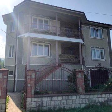 Продається будинок у гірському селищі Ясіня