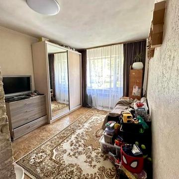 Продаж 1-но кімнатної в Центрі