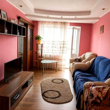 Продам 3-комнатную квартиру, 173-й квартал