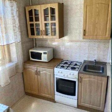 Продам 1 комн.квартиру 3/9 ул. Валентиновская, метро Студенческая