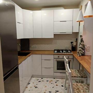 Сдам кв. 23 Августа 2х.кв.