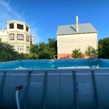 Сдам дом на любой период Киевский район,600 м.10 комнат,подвал0