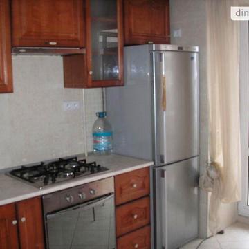 Довгострокова оренда 1к Квартира Широка вулиця
